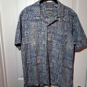 Batik Bay